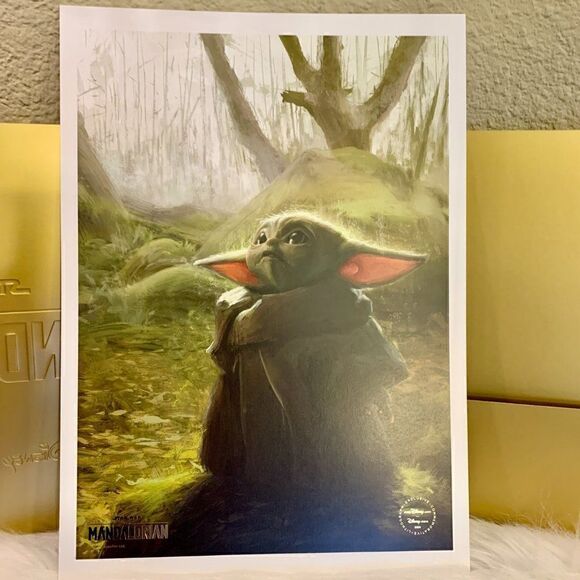 3 Picture SET NEW The Mandalorian Lithograph Set Baby Yoda & Mando & Gold Folder - Picture 2 of 6